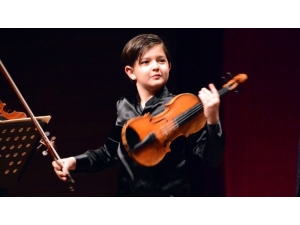 Meü Öğrencileri Keman Yarışmasından Ödüllerle Döndü