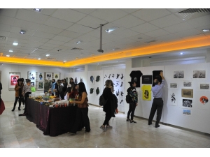 ’Merkez Dışı’ Sergisi Sanatseverlerin Beğenisine Sunuldu