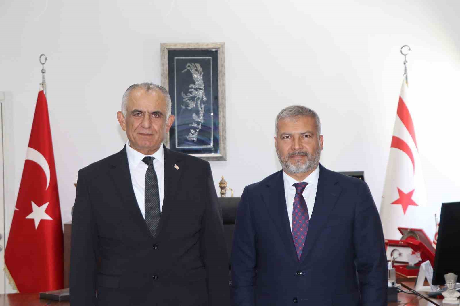 anadolu-universitesi-kktc-de-egitim-is-birliklerini-guclendiriyor