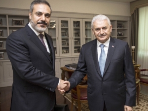 Başbakan Binali Yıldırım, Milli İstihbarat Teşkilatı (Mit) Müsteşarı Hakan Fidan’ı Kabul Ediyor. Başbakanlık Resmi Konut’ta Gerçekleşen Görüşme Saat 15.45’te Başladı.