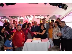 Darıca’nın Vefakar Annelerine Özel Program