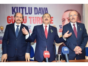 Bakan Eroğlu Ak Parti Balıkesir İl Teşkilatı İle Buluştu