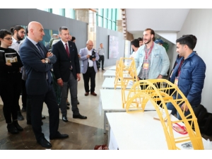 Spagettiden Köprüler Renkli Görüntülere Sahne Oldu