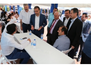 Fabrikalar İş Arayanın Ayağına Gitti