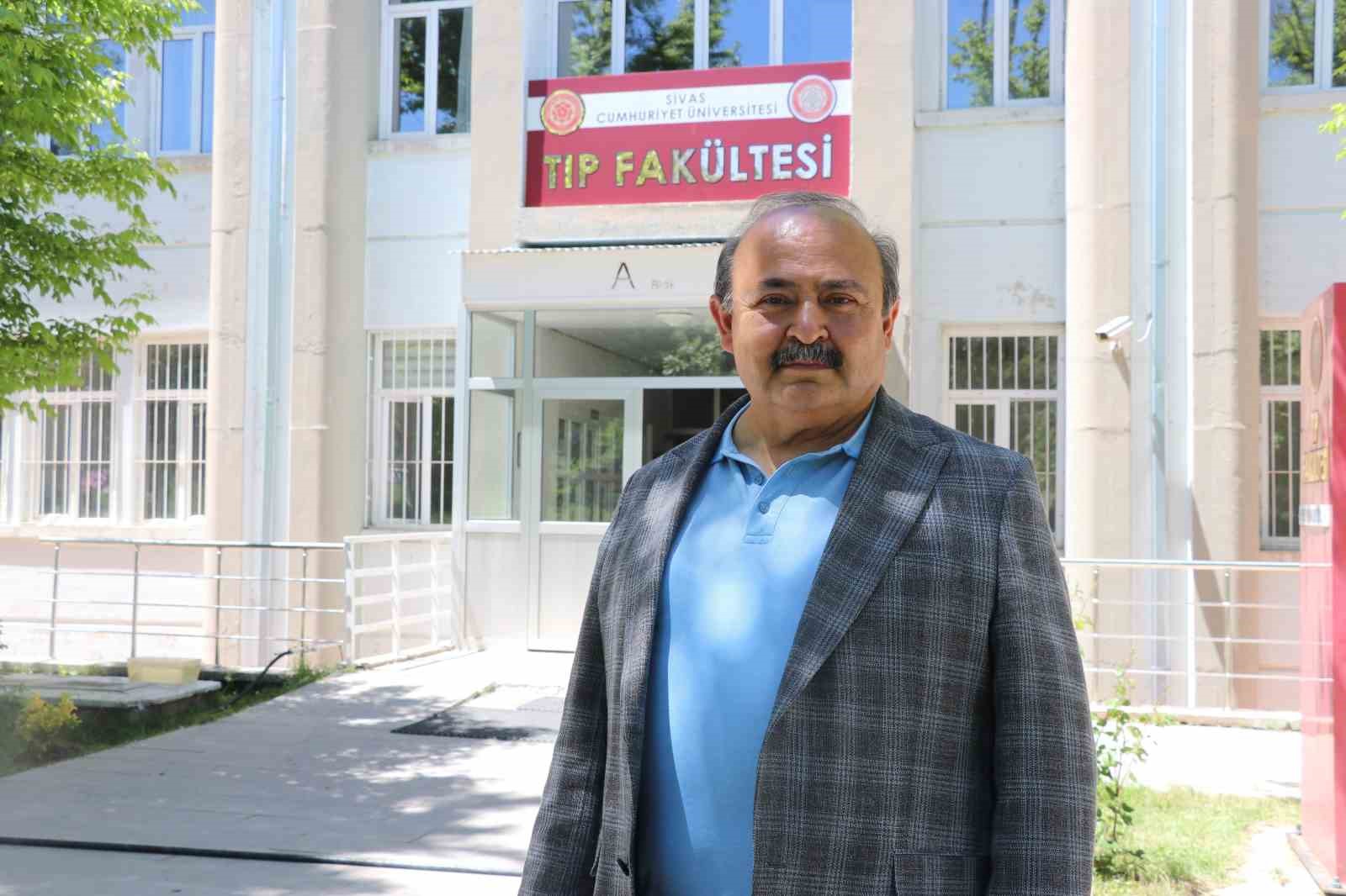 uzmani-uyardi-keneler-golgeyi-seviyor-bir-kene-yaklasik-10-bin-yumurta-birakabiliyor