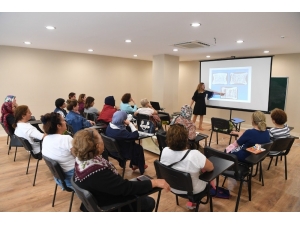 Konsem’de “Menopoz” Semineri