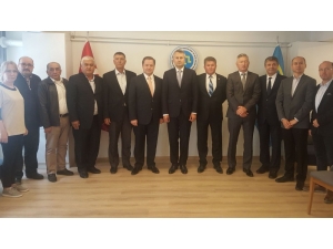 Romanya Büyükelçisi Şopanda, Kırım Derneğini Ziyaret Etti