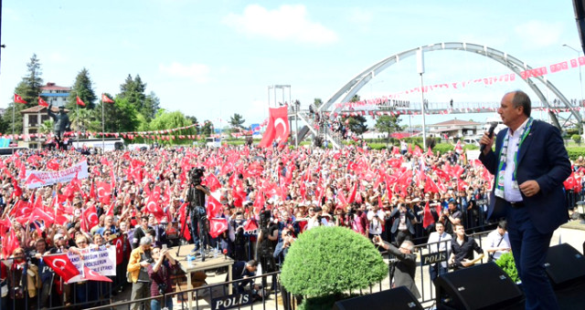 İnce Rizelilere Seslendi: Erdoğan Selam Söyledi, Üzerimde Kalmasın
