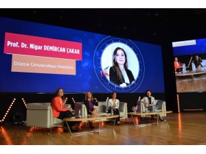 Rektör Çakar Zirvede Oturum Başkanlığı Yaptı