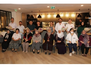 Hayat Buldukları Annelerine Hayat Hediyesi