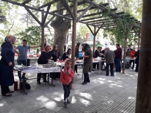 Anneler İlkokul Öğrencileri İçin Tek Yürek Oldu