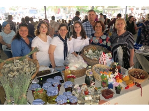 Foça Bağarası’nda Bahar Şenliği