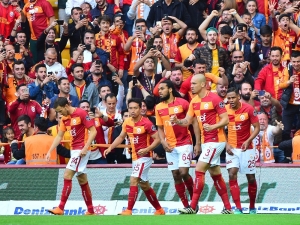 Galatasaray’a Şampiyonluk İçin 1 Puan Yetiyor