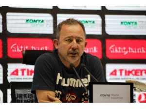 Sergen Yalçın: "Kümede Kalmak İçin Elimizden Geleni Yapacağız"