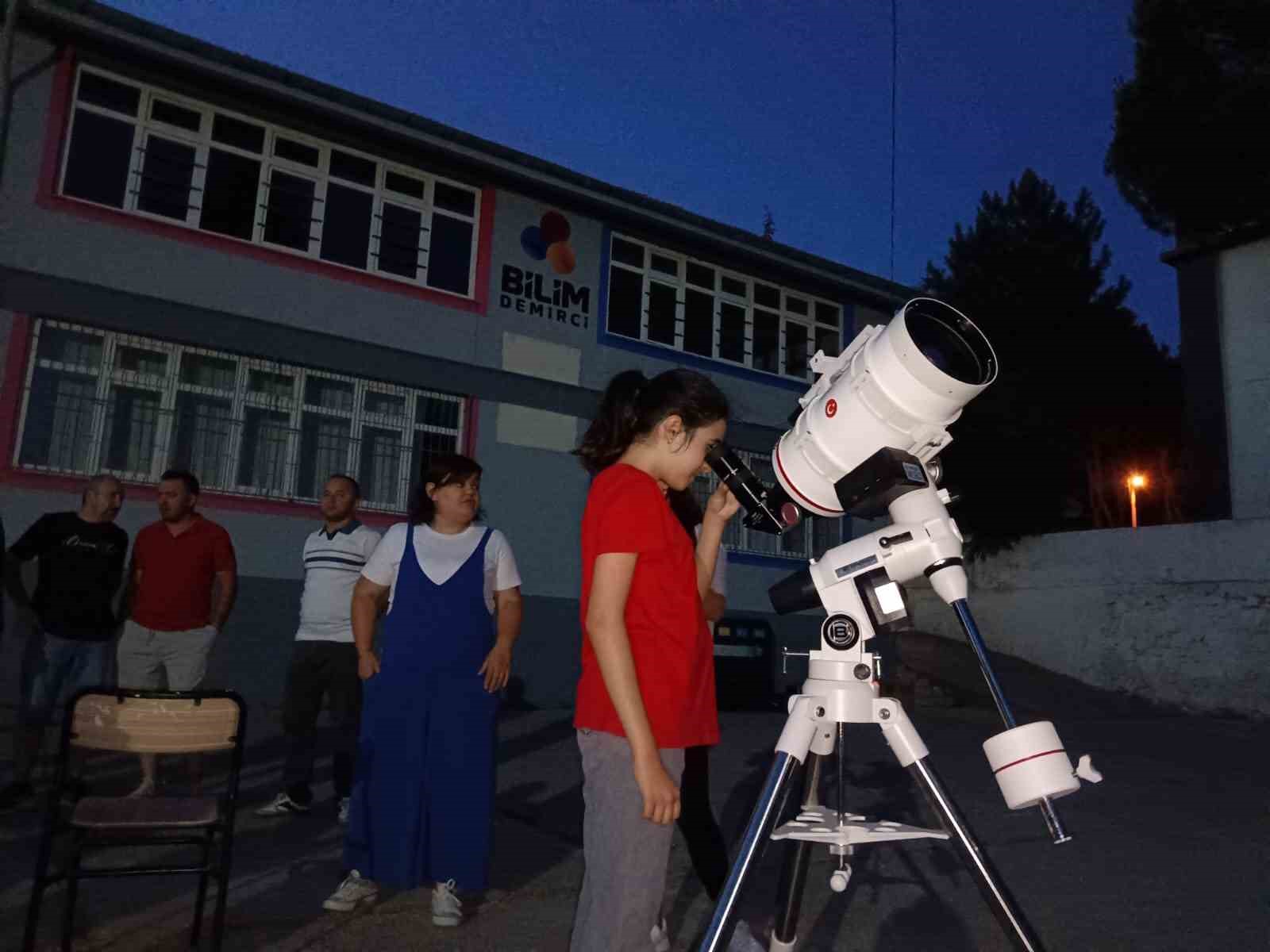 bilim-demirci-de-gokyuzu-soleni
