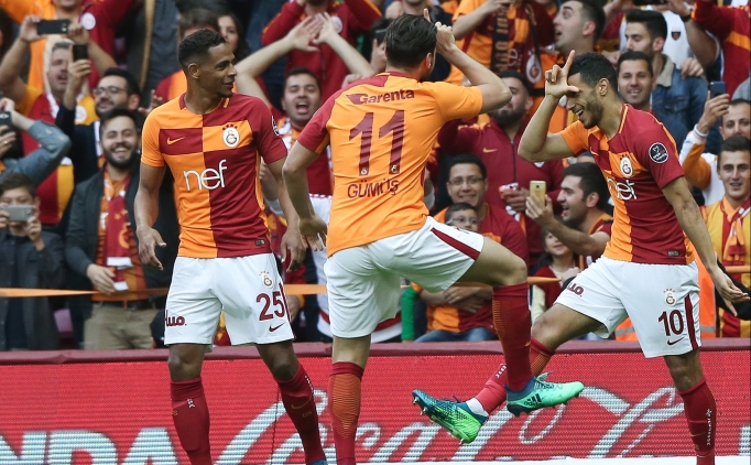 Galatasaray 12 Dakikada Iki Rekor Birden Kırdı