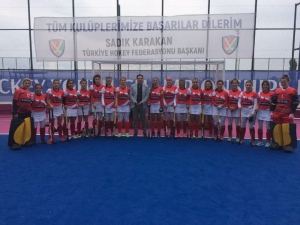 Polisgücü Kadın Hokeycileri Şampiyonluk İçin Sahaya Çıkıyor