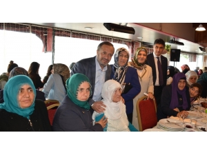 Başkan Toltar, Dilovalı Anneler İle Biraraya Geldi