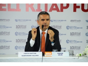 Gazeteci Hakan Çelik, Kocaeli Kitap Fuarı’nda