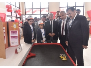 Ahlat’ta ‘Tübitak Bilim Fuarı’ Sergisi