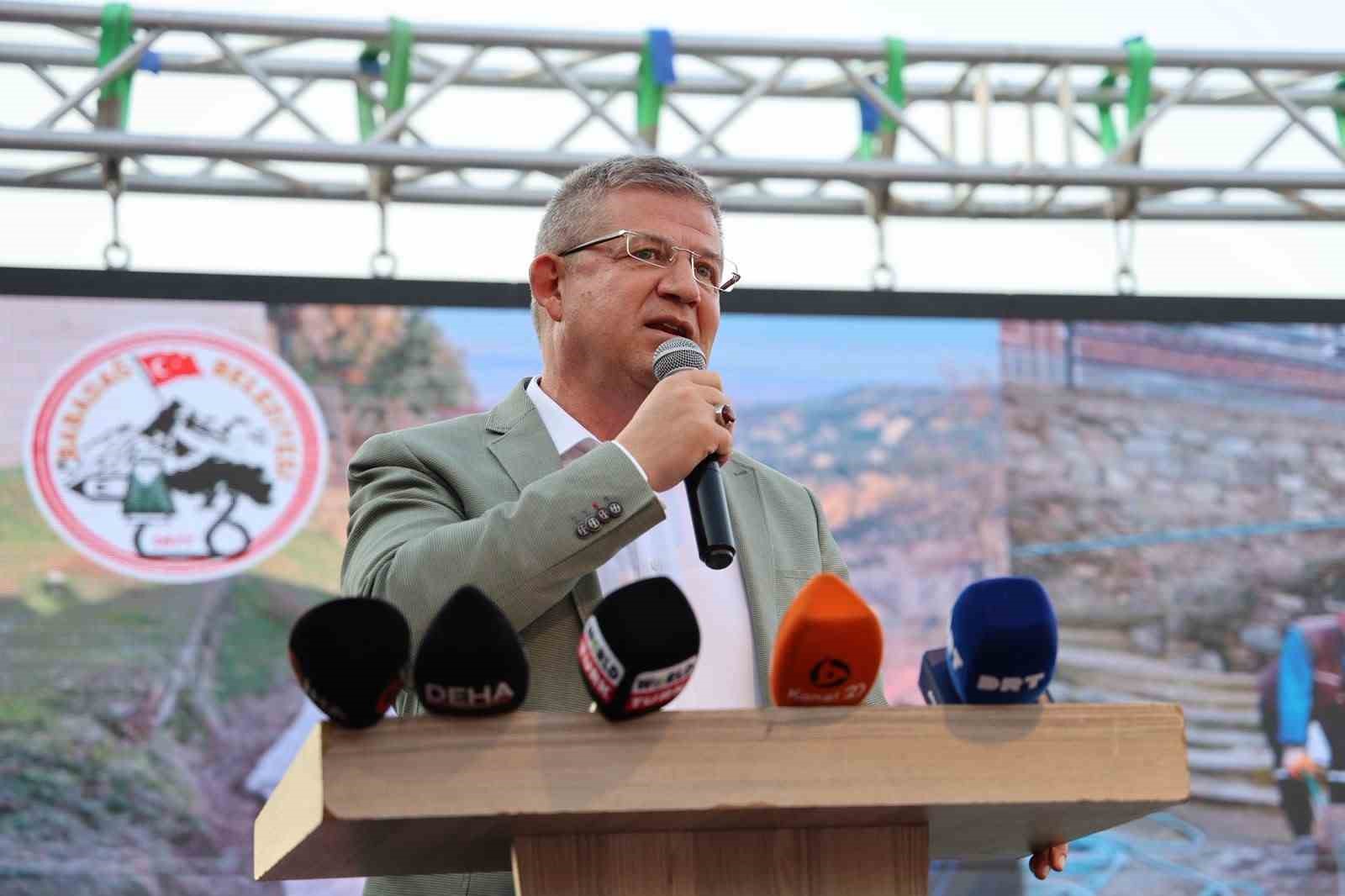 ak-parti-il-baskani-subasioglu-ndan-egitimde-1266-kisilik-yeni-istihdam-mujdesi