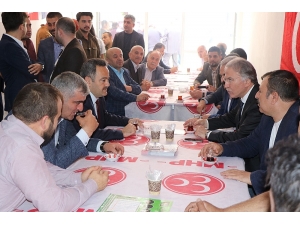 Ak Parti’li Şahin, Mhp’li Aday Adayının Seçim Ofisini Ziyaret Etti