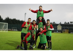Gazişehir Play-off Hazırlıklarına Bolu’da Devam Edecek