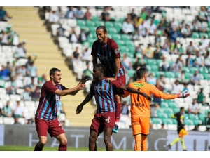 Spor Toto Süper Lig: Bursaspor: 1 - Trabzonspor: 3 (İlk Yarı)