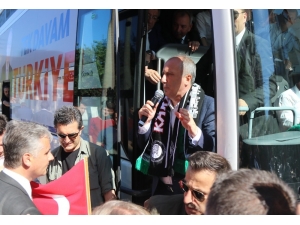 Muharrem İnce Akhisarlılara Seslendi