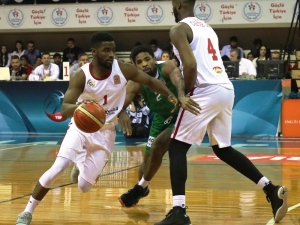 Gaziantep Basketbol Son Anda Lige Tutundu