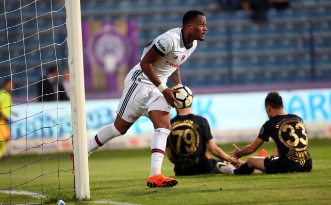 Cyle Larin: "son Maçımızı Kazanacağız"