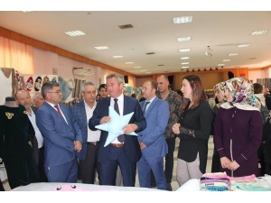 Eskigediz Beldesi’nde Sergi