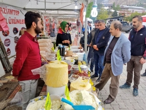 Başkan Vekili Epcim’den ‘Yöresel Ürün Fuarı’na Ziyaret