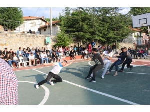 Şaphane Myo’da Bahar Şenliği