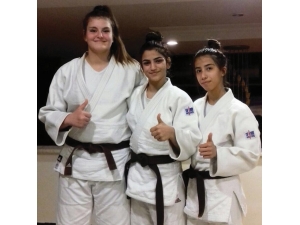 Salihlili 3 Judocu Milli Takım Kampında