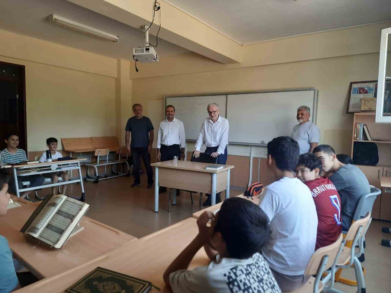gelecegin-hafizlarina-muftu-can-dan-tam-destek