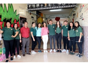 Antalya’da Şiir Tadında Okul