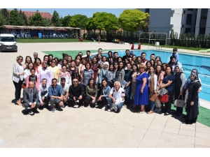 Özel Ümit’ten Hemşireler Günü’ne Özel Kutlama