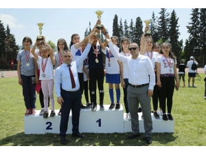 Genç Sporcular Ata’ları İçin Ter Döktü