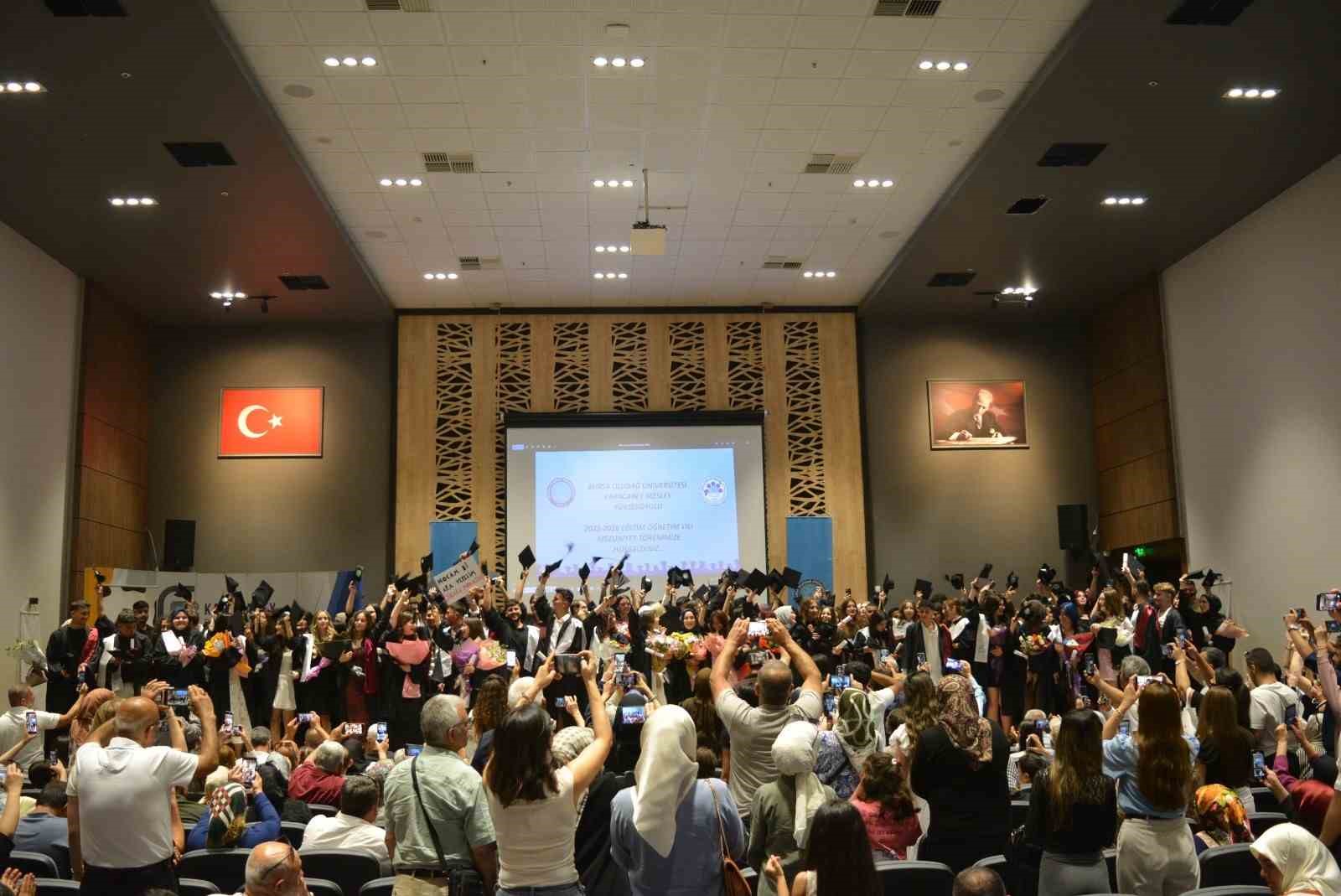karacabey-myo-nun-30-donem-mezunlari-kep-atti