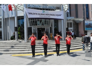 "Birlikte Olmak Her Engeli Aşar"