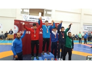 Miniklerin Sırtı Yere Gelmiyor