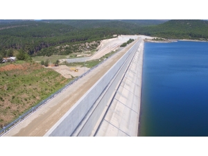 Karacasu Barajı’nda Gövde Ve Dolusavak Yükseltme İnşaatı Tamamlandı