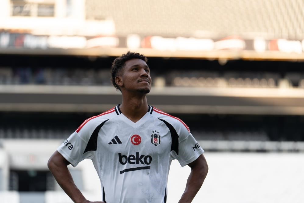 besiktas-felix-uduokhai-nin-union-berlin-e-transfer-oldugunu-acikladi
