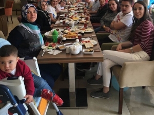 Esogü’lü Öğretmen Adaylarından Engelliler Haftası’nda Anlamlı Etkinlik