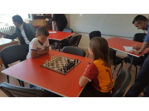 Pazarlar’da Satranç Turnuvası