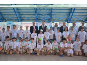 “Yüzme Bilmeyen Kalmasın” Projesinin Açılış Töreni Gerçekleştirildi