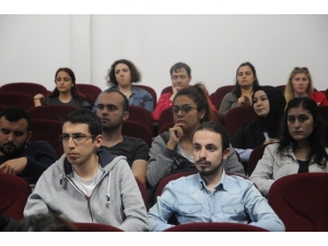 Yabancı Dille Eğitimin Ekonomik Etkileri Beü’de Tartışıldı