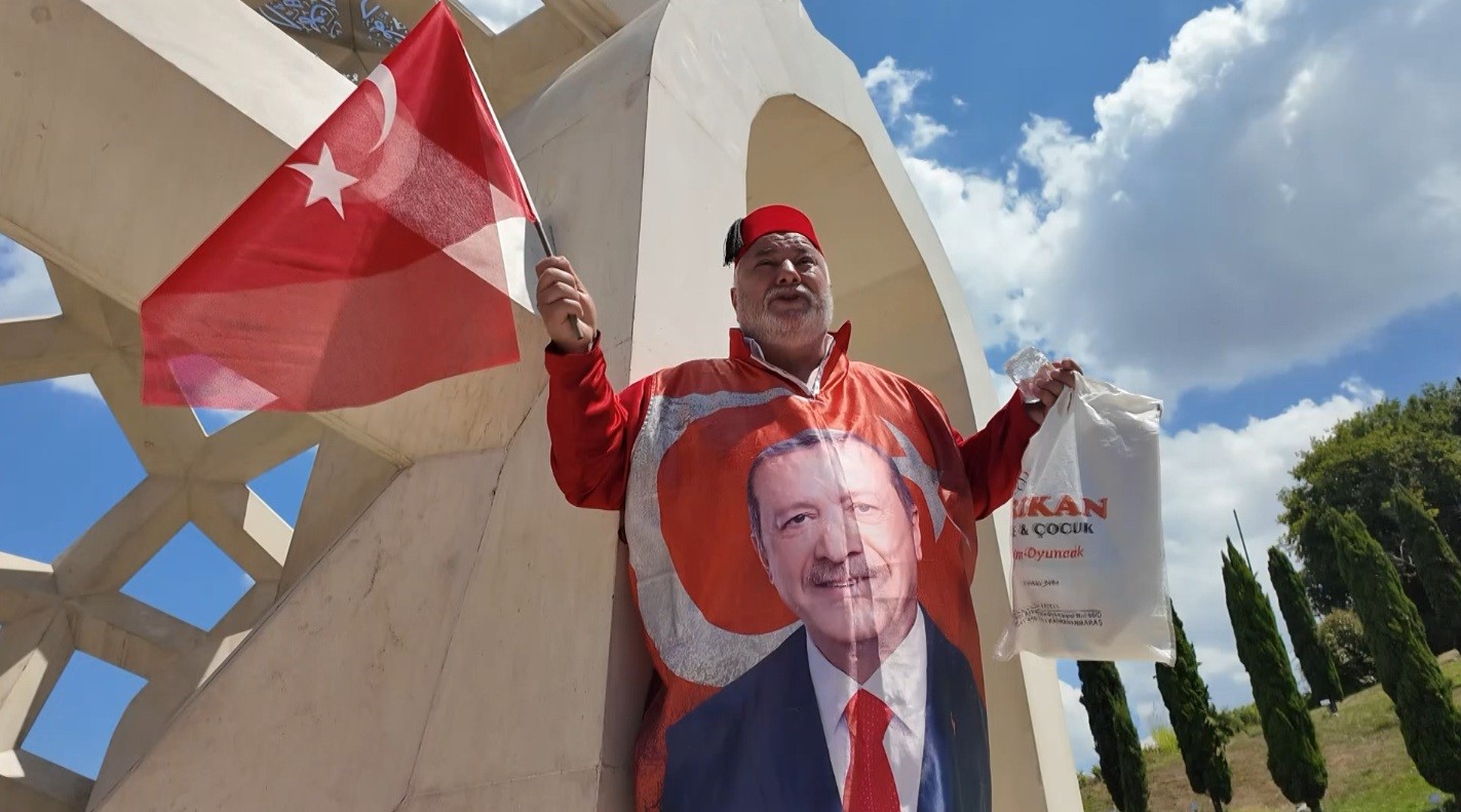 kahramanmaras-tan-istanbul-a-gelen-vatandastan-duygu-dolu-sozler-olmeden-bu-sehitler-koprusu-nu-gordum-binlerce-sukur