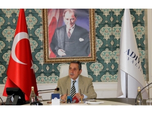 Vali Siyasi Parti Temsilcileriyle Bir Araya Geldi